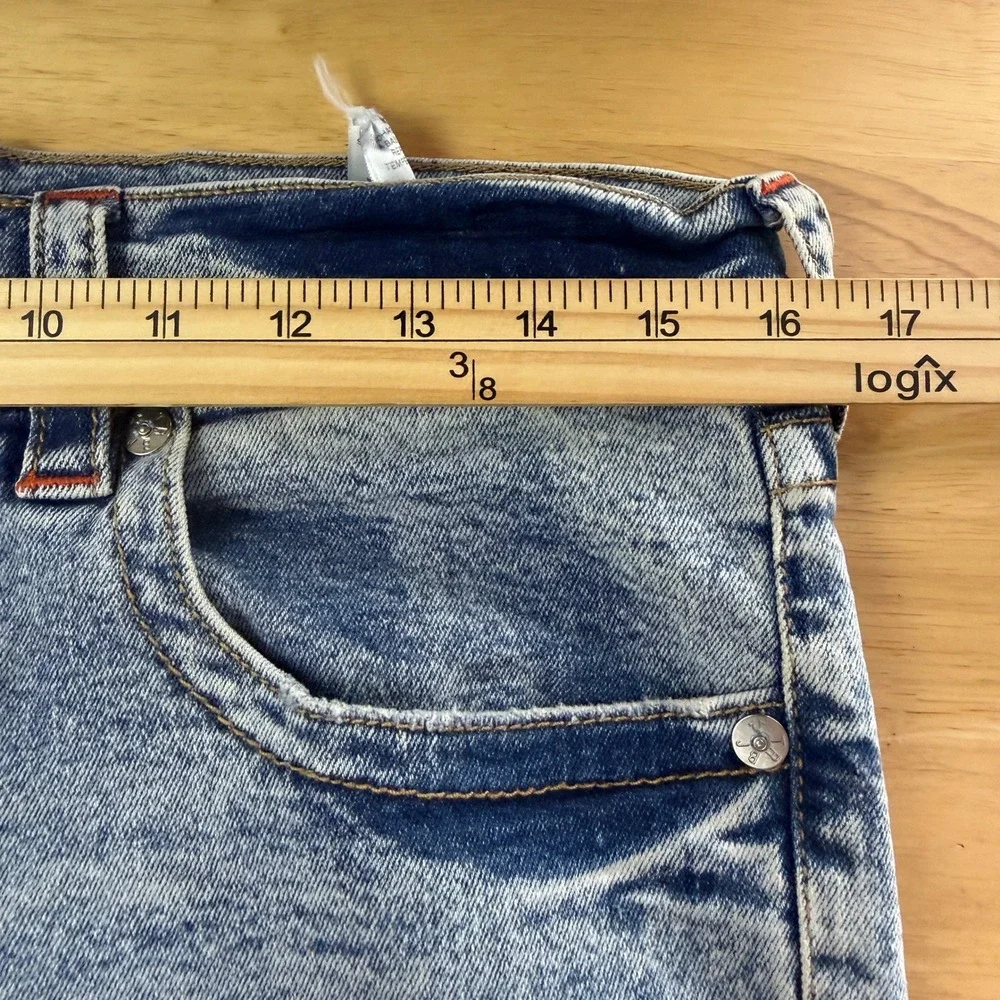 True Religion Ricki Relaxed Straight Jeans Mens 28x32 Blue Acid Wash Denim Y2K